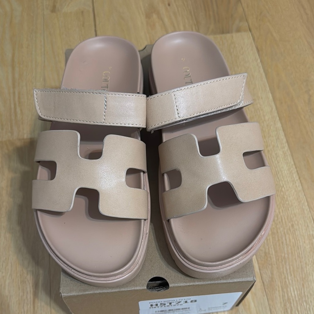 Beige Slide Sandals size 7